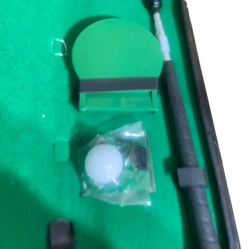 Perry Ellis Vintage Executive Golf Putter Set in Vinyl Case for Office or Travel